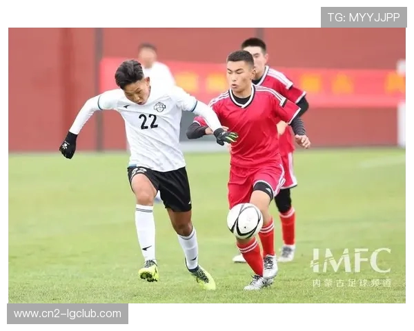 围绕高中体考足球项目探讨提升学生运动技能路径实践策略与训练方法